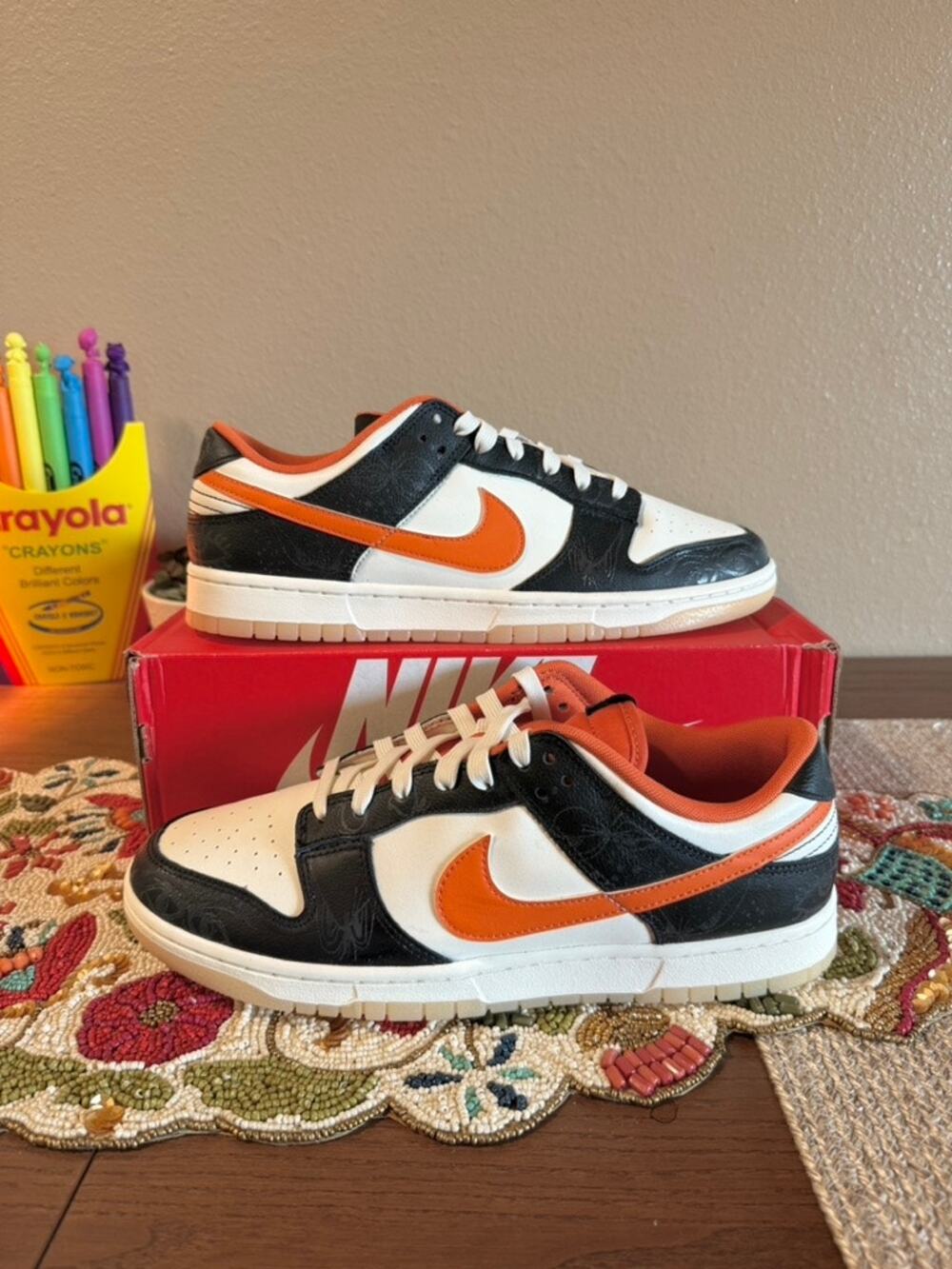Nike Dunk Low Halloween Sail Starfish Orange Black Glow in the Dark DD3357 100